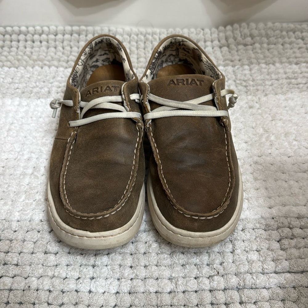 Ariat Hilo 8.5